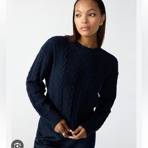 ⚪️Sanctuary navy cable knit sweater